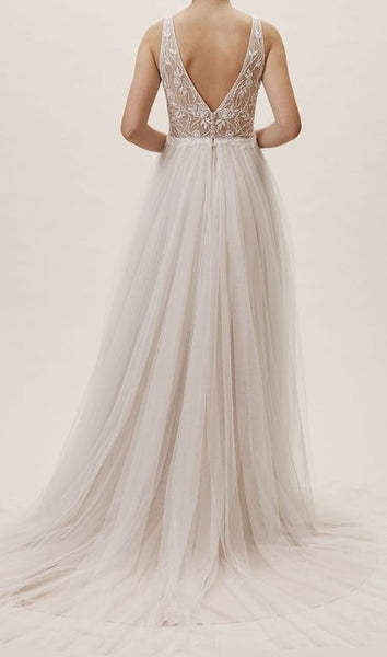 Sexy Deep V-neckline Blush Boho Wedding Dress – daisystyledress